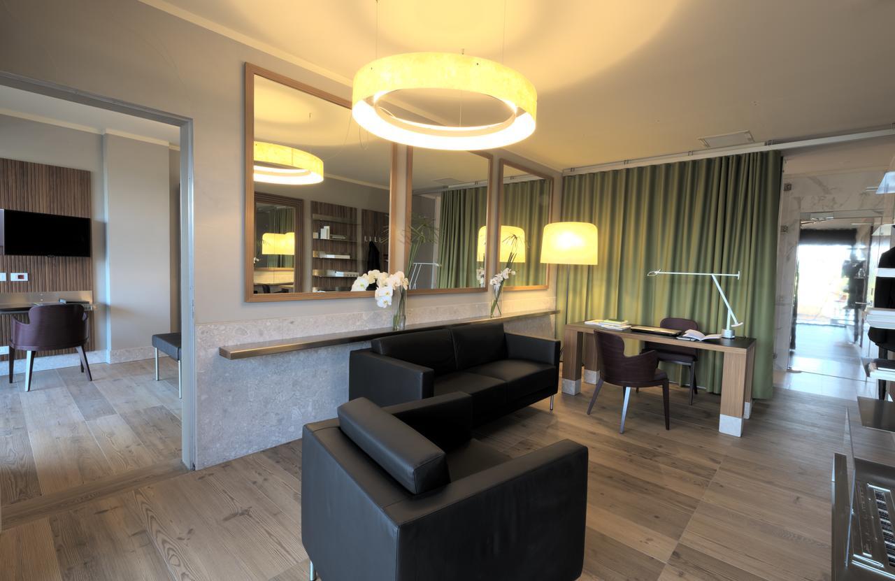 Villaverde Hotel Spa&Golf Udine فاغاغنا المظهر الخارجي الصورة